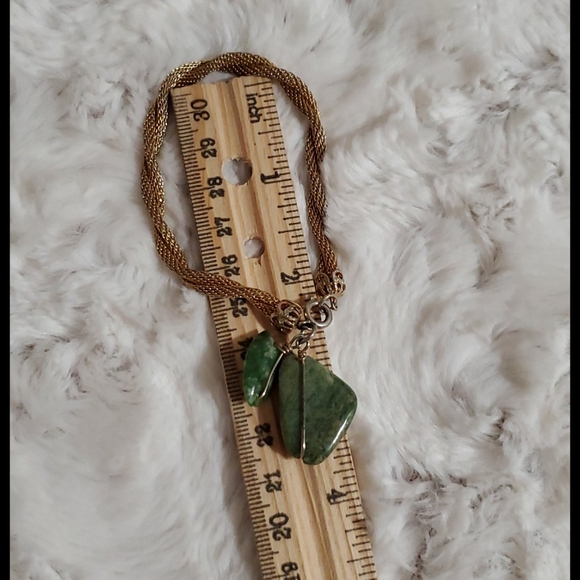 Faux jade wrapped goldtone gemstone mineral  vintage bracelet - Picture 5 of 5